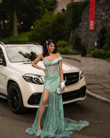 Classic Green Sweetheart One Shoulder Mermaid Prom Dresses Sheath Gem With High Split