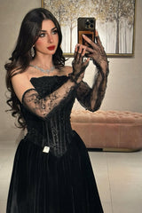 Chic Black Strapless Sleeves A-Line Velvet Prom Dresses Lace With Beads Pleats
