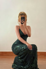 Timeless Dark Green Spaghetti-Straps Sleeveless Prom Dresses Mermaid V-Neck With Lace-Up Back
