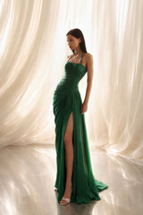 Elegant Emerald Green Halter Sleeveless Mermaid Prom Dresses Side Split With Pleats