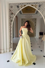 Pretty Daffodil Strapless Sleeveless Satin Prom Dresses A-Line Floor Length With Pleats