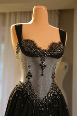 Elegant Black Sweetheart Straps Sleeveless Prom Dresses A-Line With Gem Pleats