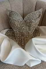 Dazzling White V-Neck Strapless Sleeveless Homecoming Dresses Mini With Gem