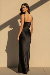 Romantic Black Spaghetti-Straps Sleeveless Satin Prom Dresses Sheath With Zipper