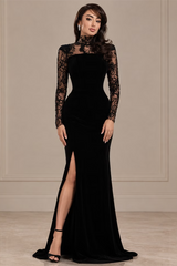 Chic Black Long Sleeves Mermaid Satin Prom Dresses Floor Length Sheath With Zipper