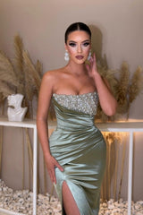 Charming Chic Sleeveless Column Prom Dress Beadings-ballbellauk