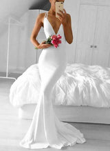 Low Back Mermaid Fitted Wedding Dresses Hot Deep V-Neck-Ballbella