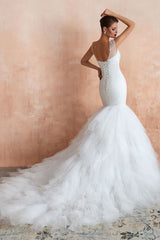 Mermaid Wedding Dress Beaded Chic V-Neck Sleeveless Bridal Gowns With Train-Ballbella