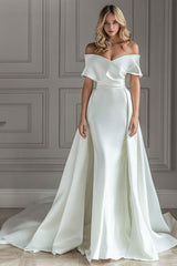 Retro White Wedding Dress With Train Satin Off The Shoulder Pleated Mermaid Bridal Gowns-Ballbella