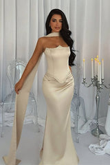 Luxury Strapless Mermaid Prom Dresses Satin Floor Length Sleeveless With Beads Ribbon