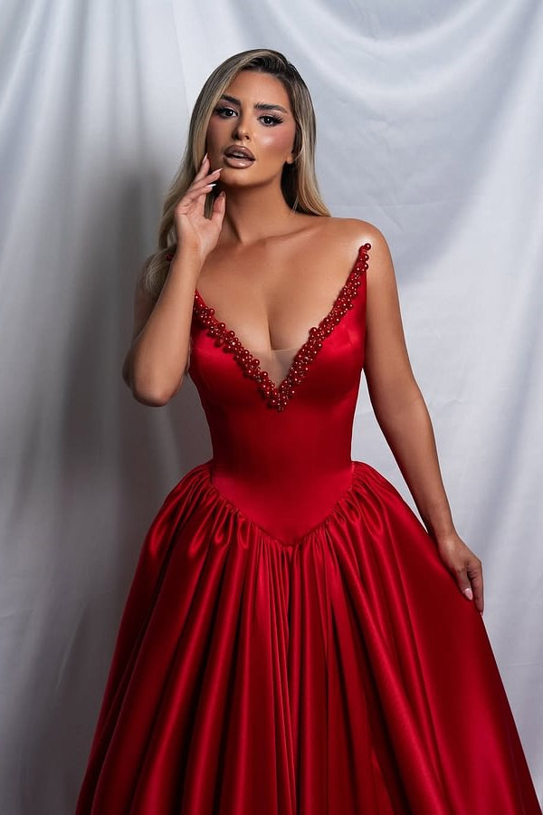 Beautiful Red V-Neck Strapless Satin Prom Dresses Sleeveless A-Line With Pearls Pleats
