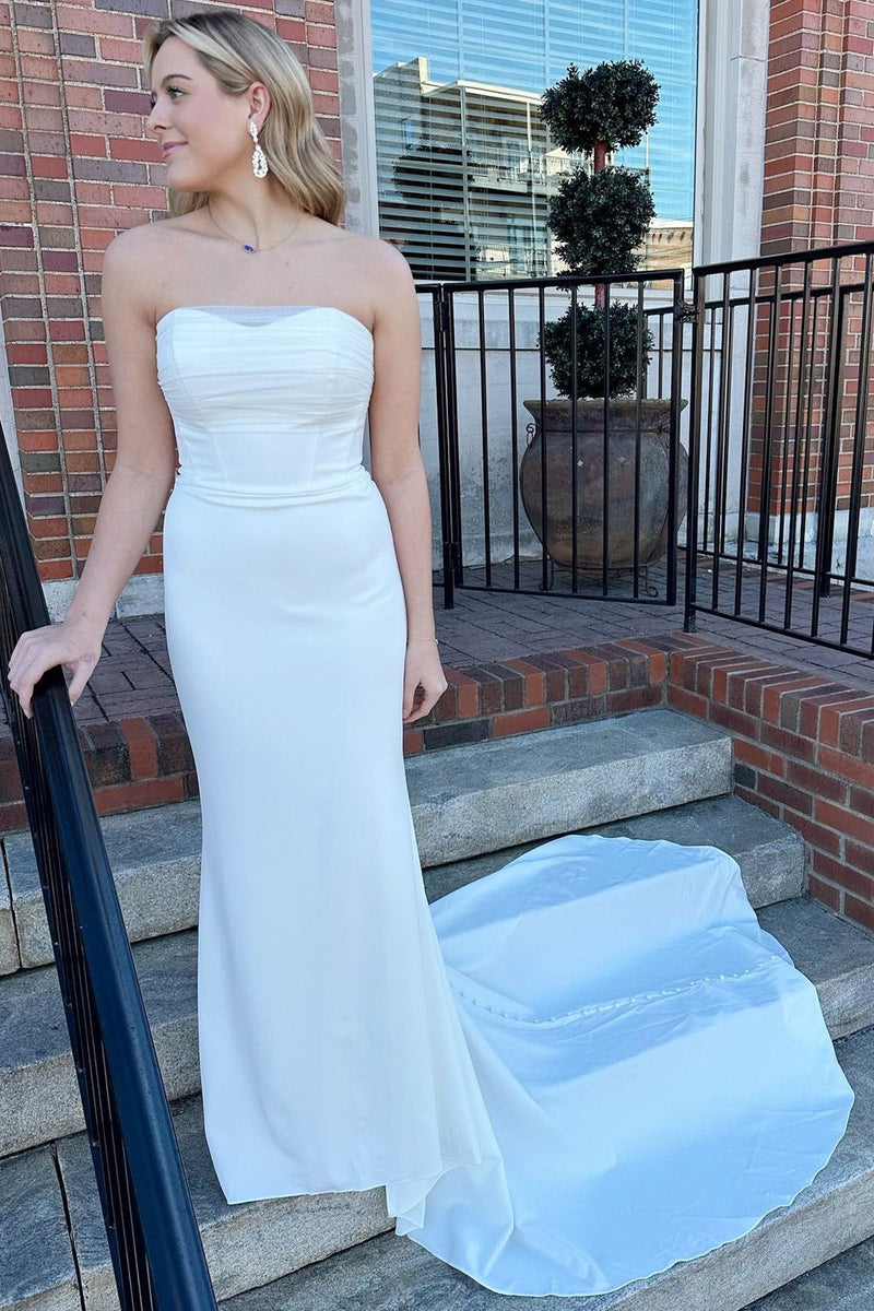 Chic Strapless Sleeveless Mermaid Wedding Dresses Satin Sheath Long With Buttons