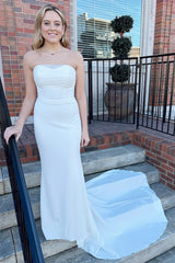 Chic Strapless Sleeveless Mermaid Wedding Dresses Satin Sheath Long With Buttons