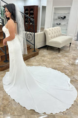 Elegant Satin Spaghetti-Straps Mermaid Wedding Dresses Sleeveless Open Back With Beads Buttons