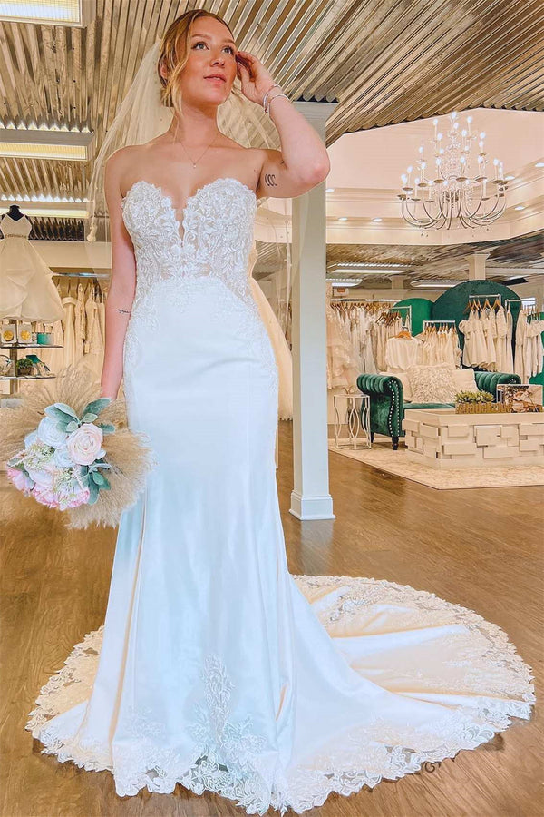 Glamorous Sweetheart Strapless Satin Mermaid Wedding Dresses Sleeveless Open Back With Appliques Lace