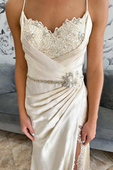 Chic Sweetheart Satin Spaghetti-Straps Sleeveless Wedding Dresses Sequins Lace-Up Back High Slit With Beads Flower