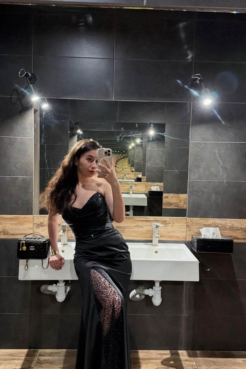 Charming Black Sweetheart Strapless Sleeveless Prom Dress Sequins Sheath With Beads