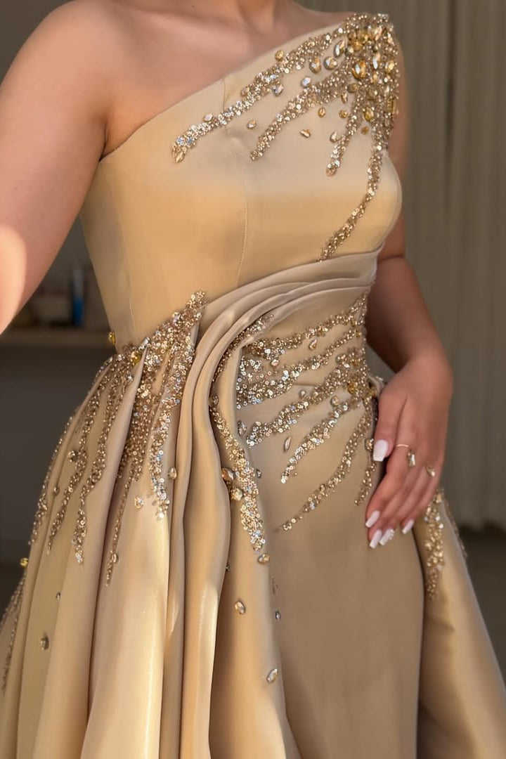 Luxury Asymmetrical Strapless Sleeveless Satin Prom Dresses A-Line Slit Gem With Zipper Pleats