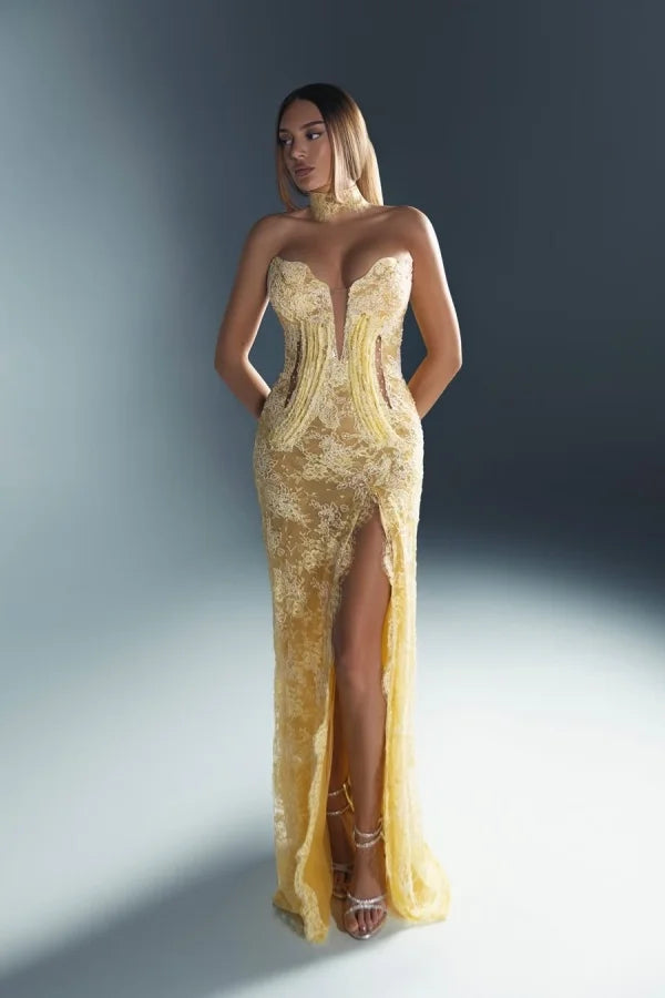 Glamorous Yellow V-Neck Strapless Sleeveless Prom Dress Mermaid Column With High Split