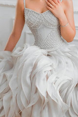 Luxury Sweetheart Spaghetti-Straps Sleeveless Organza Prom Dress A-Line With Lace-Up Back