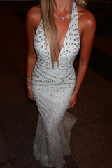 Charming Halter V-Neck Sleeveless Mermaid Prom Dresses Gem Backless With Zipper