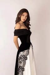 Timeless Black White Off The Shoulder Prom Dresses Floor Length With Pleats