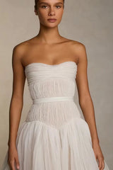 Elegant Strapless Sleeveless Tulle Prom Dresses A-Line With Pleats