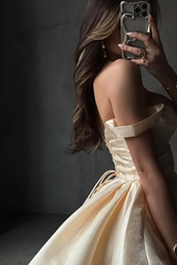Pretty Sweetheart Off The Shoulder Satin Homecoming Dresses Mini With Lace-Up Back
