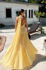 Dazzling Yellow V-Neck Halter Sleeveless Prom Dresses Backless With High Split