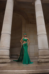 Luxurious Dark Green Sleeveless Satin Mermaid Prom Dresses Sheath Gem With Pleats