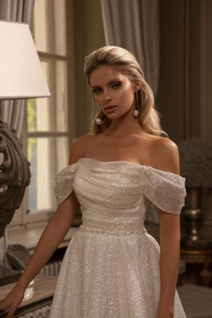 Beautiful Long A-line Off-the-shoulder Glitter Sleeveless Wedding Dresses-ballbellauk