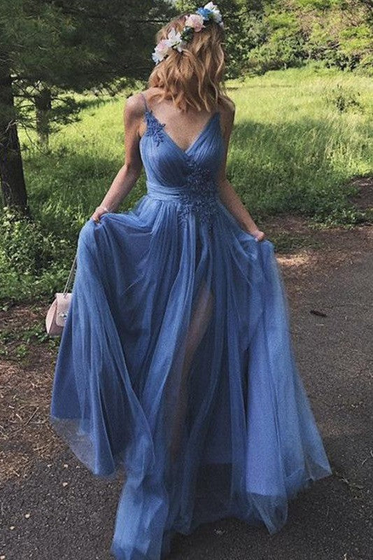 Elegant Tulle Ball Dress Appliques V-neck Sleeveless Prom Dress-ballbellauk