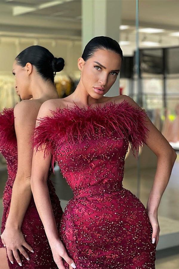 Gorgeous Burgundy Strapless Prom Dresses Mermaid Slit With Sequins Beadings Feather-ballbellauk