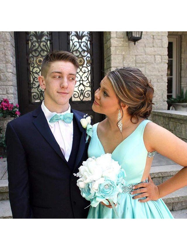 Gorgeous Straps Sleeveless Crystal Satin Plus Size Prom Dress-ballbellauk