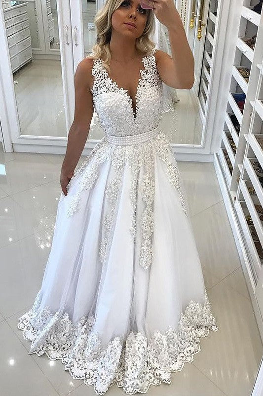 Gorgeous V-Neck Sleeveless Long Lace Tulle Prom Dress-ballbellauk