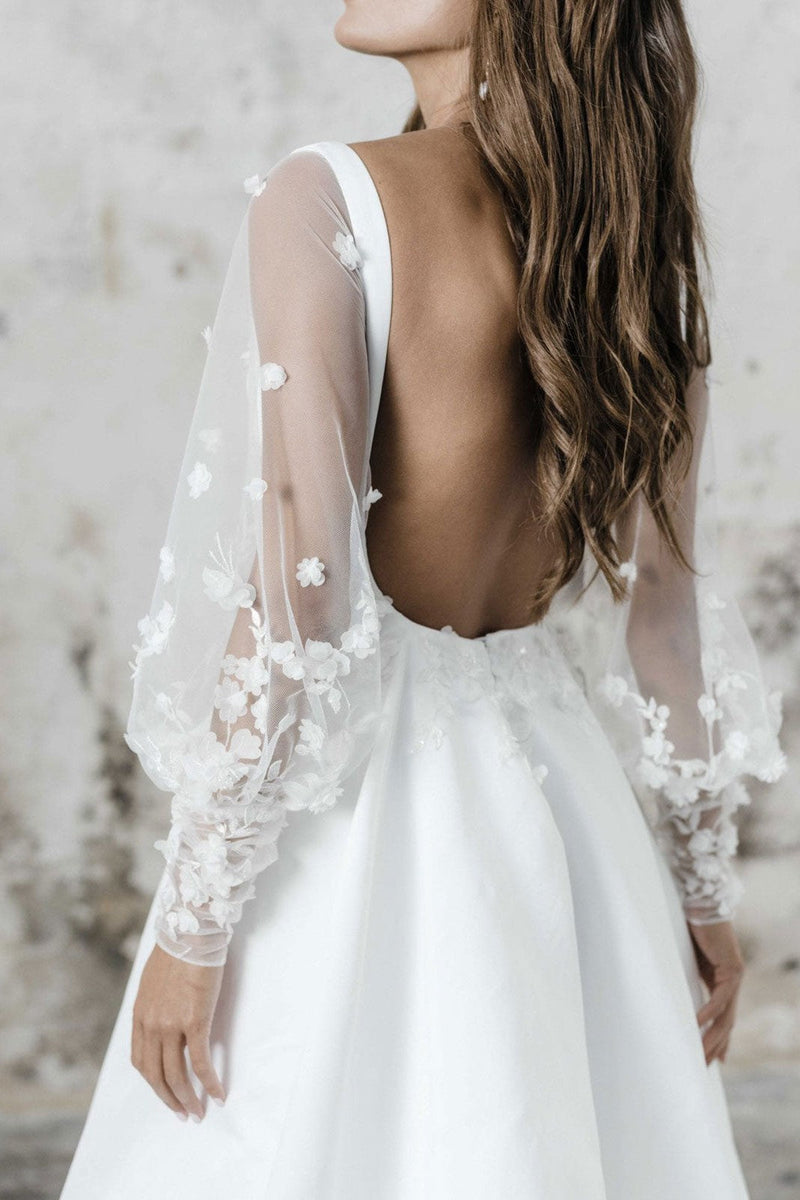 White Casual Wedding Dress A-Line Square Neck Long Sleeves Sexy Backless Applique Cut-Outs Split Front Long Bridal Gowns-Ballbella